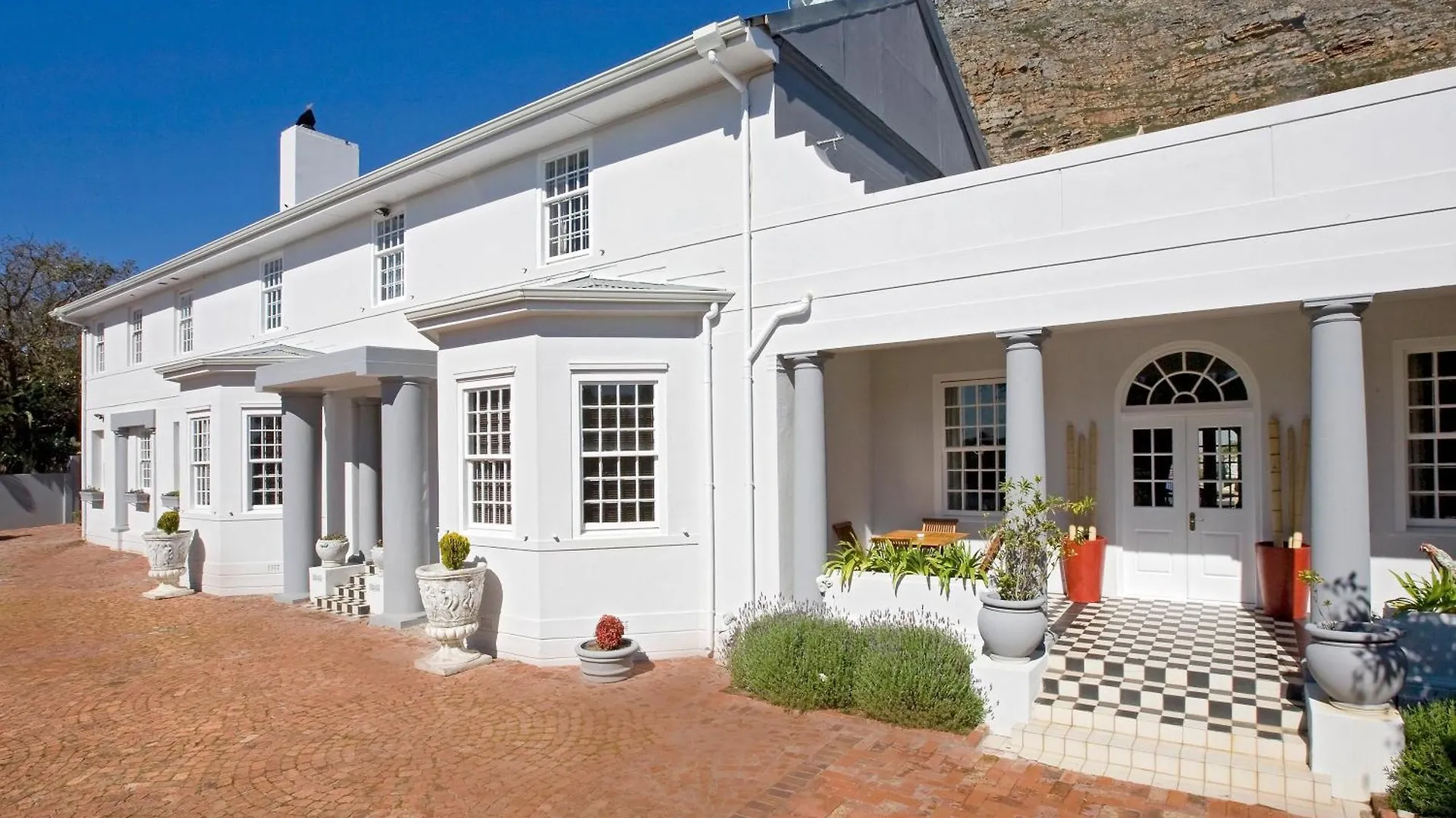Capeblue Manor House contacts