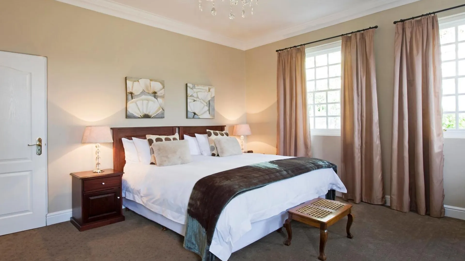 Capeblue Manor House Hotel Muizenberg 4*,  South Africa